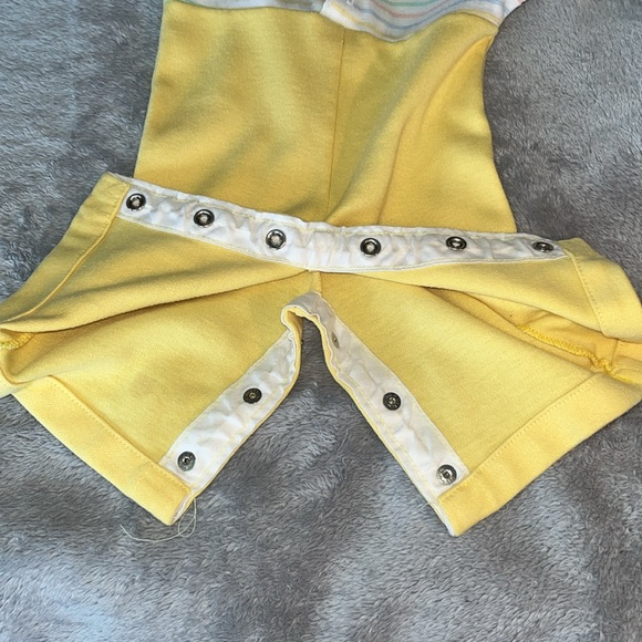 Vtg Carter’s 1 Piece polo Type Top with Yellow Snap Open Attached Bottom 3 Mos - Picture 4 of 6